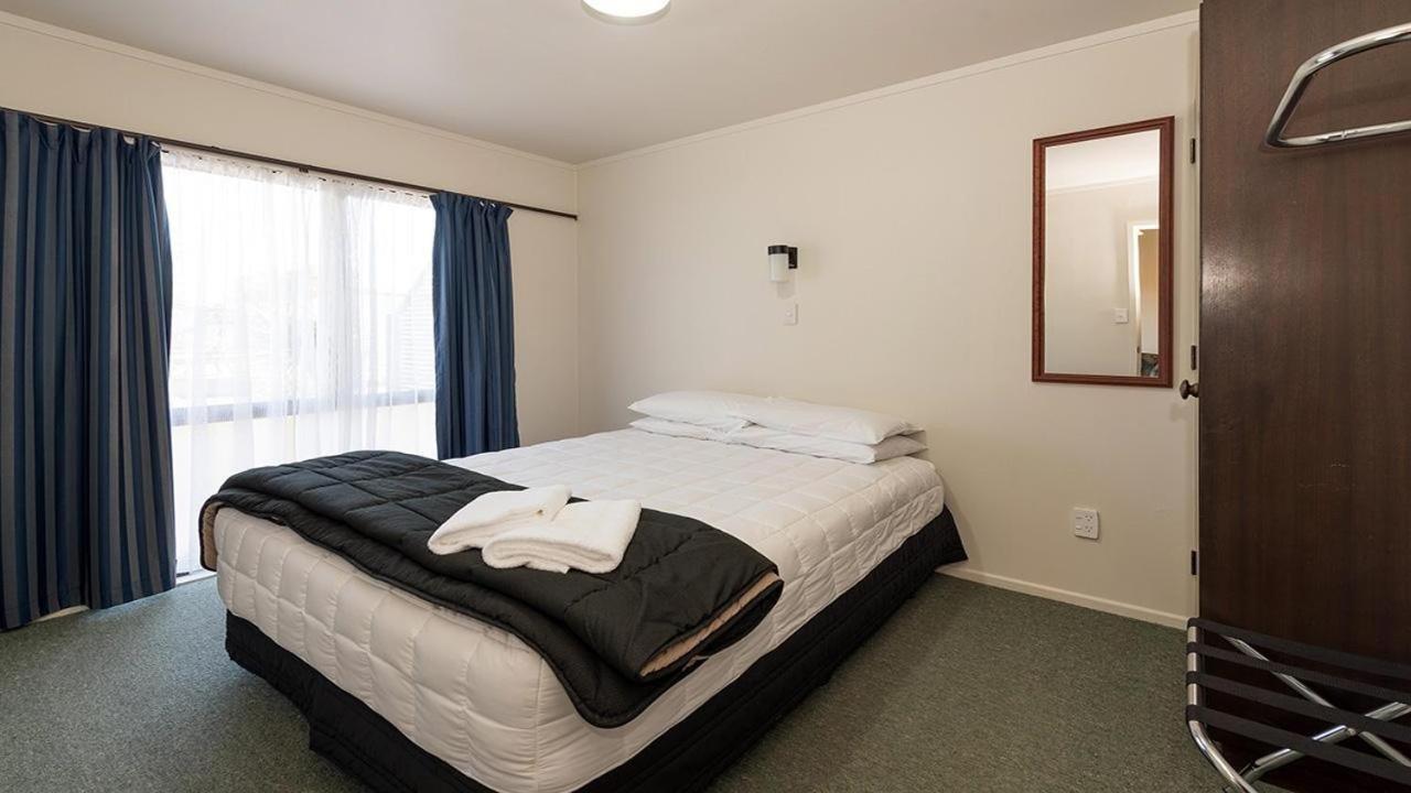 Holdens Bay Holiday Park Роторуа Екстериор снимка