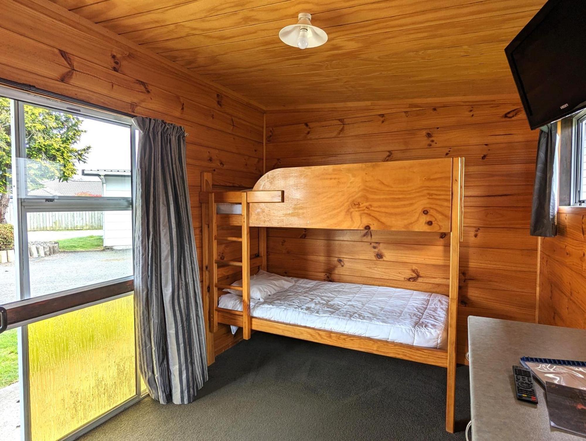 Holdens Bay Holiday Park Роторуа Екстериор снимка