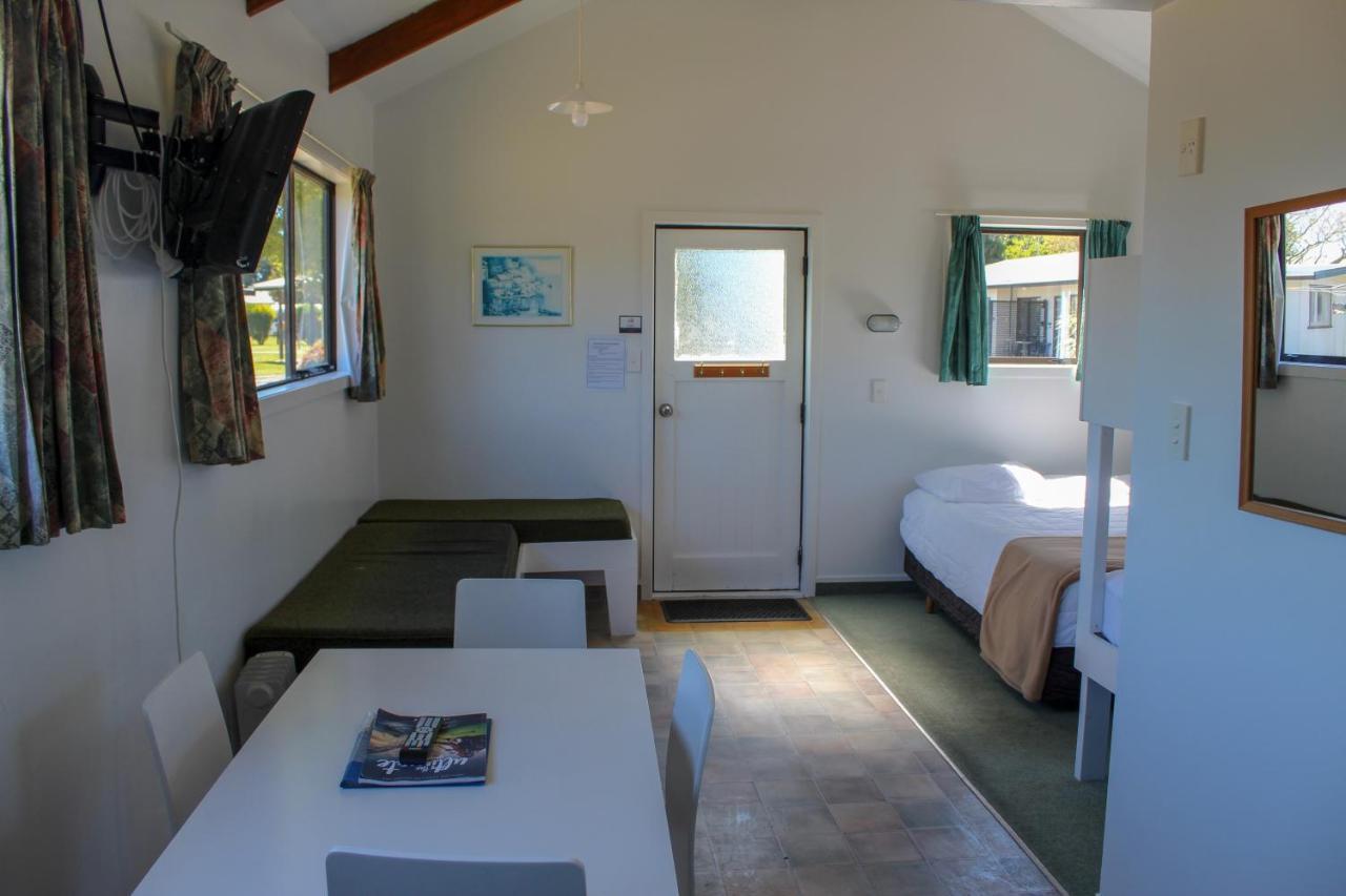 Holdens Bay Holiday Park Роторуа Екстериор снимка